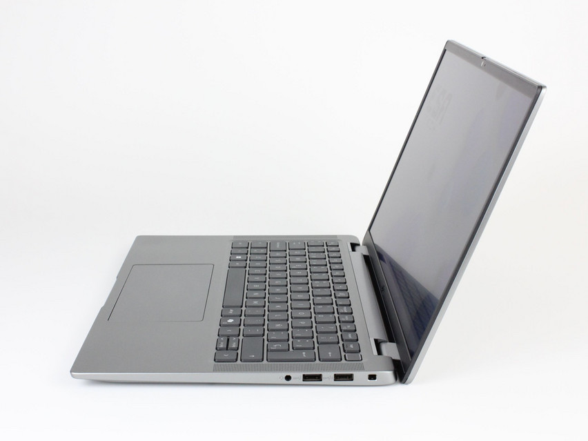Refurbished Dell Latitude 7450, 7 165U, 16 GB,LPDDR5X, 14,0" ins., 1920x1200 px, SSD, 256 GB Produktcode: 10014752 ESA-Tech Bild 5 von 11" title="Dell Latitude 7450 - 649 €, Produktcode: 10014752 - Bild 5 von 11