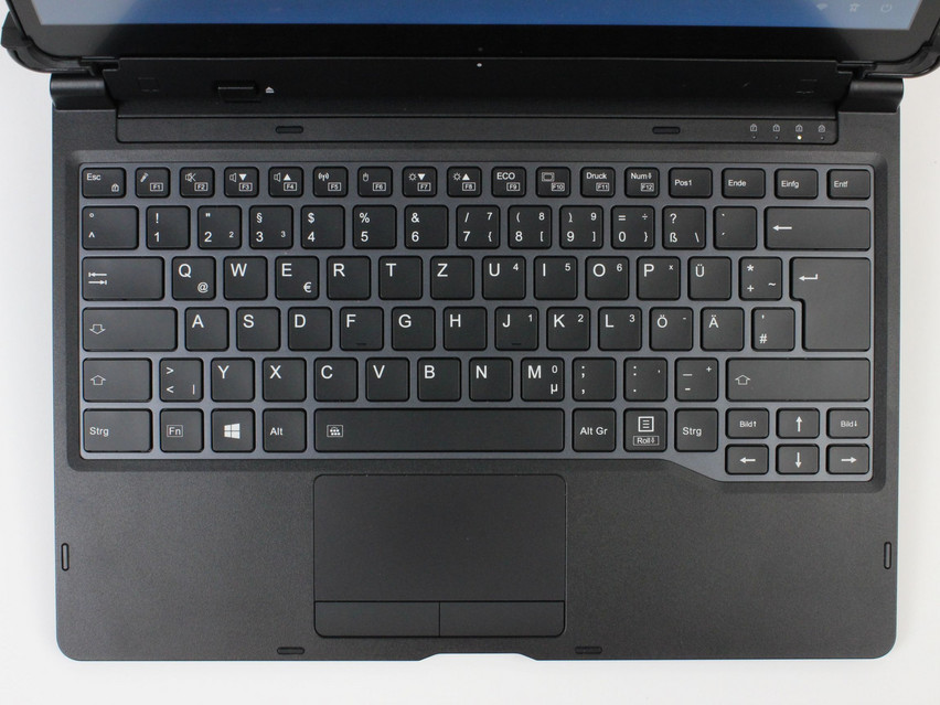 Refurbished Fujitsu STYLISTIC Q738, i5-8350U, 8 GB,LPDDR3, 13,3" ins., 1920x1080 px, SSD, 256 GB Produktcode: 14024737 ESA-Tech Bild 2 von 11" title="Fujitsu STYLISTIC Q738 - 299 €, Produktcode: 14024737 - Bild 2 von 11