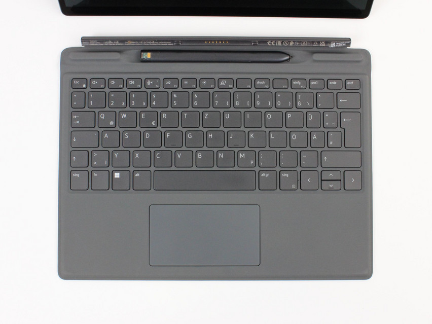 Refurbished Dell Latitude 7320 Detachable, i5-1140G7, 16 GB,LPDDR4, 13,0" ins., 1920х1280 px, SSD, 512 GB Produktcode: 10024735 ESA-Tech Bild 2 von 13" title="Dell Latitude 7320 Detachable - 499 €, Produktcode: 10024735 - Bild 2 von 13