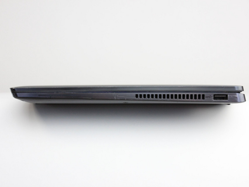 Refurbished Dell Latitude 9430 2-in-1, i7-1265U, 16 GB,LPDDR5, 14,0" ins., 1920x1200 px, SSD, 512 GB Produktcode: 10014755 ESA-Tech Bild 5 von 14" title="Dell Latitude 9430 2-in-1 - 599 €, Produktcode: 10014755 - Bild 5 von 14