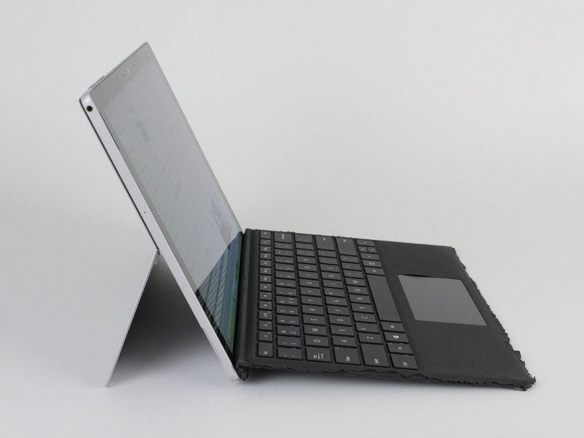 Refurbished Microsoft Surface Pro 7 (1866), i5-1035G4, 8 GB,LPDDR4, 12,3" ins., 2736x1824 px, SSD, 256 GB Product code: 16024713 ESA-Tech Image 7 of 16" title="Microsoft Surface Pro 7 (1866) - 199 €, Product code: 16024713 - Image 7 of 16