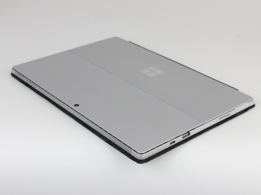 Refurbished Microsoft Surface Pro 7 (1866), i5-1035G4, 8 GB,LPDDR4, 12,3" ins., 2736x1824 px, SSD, 256 GB Product code: 16024713 ESA-Tech Image 14 of 16" title="Microsoft Surface Pro 7 (1866) - 199 €, Product code: 16024713 - Image 14 of 16