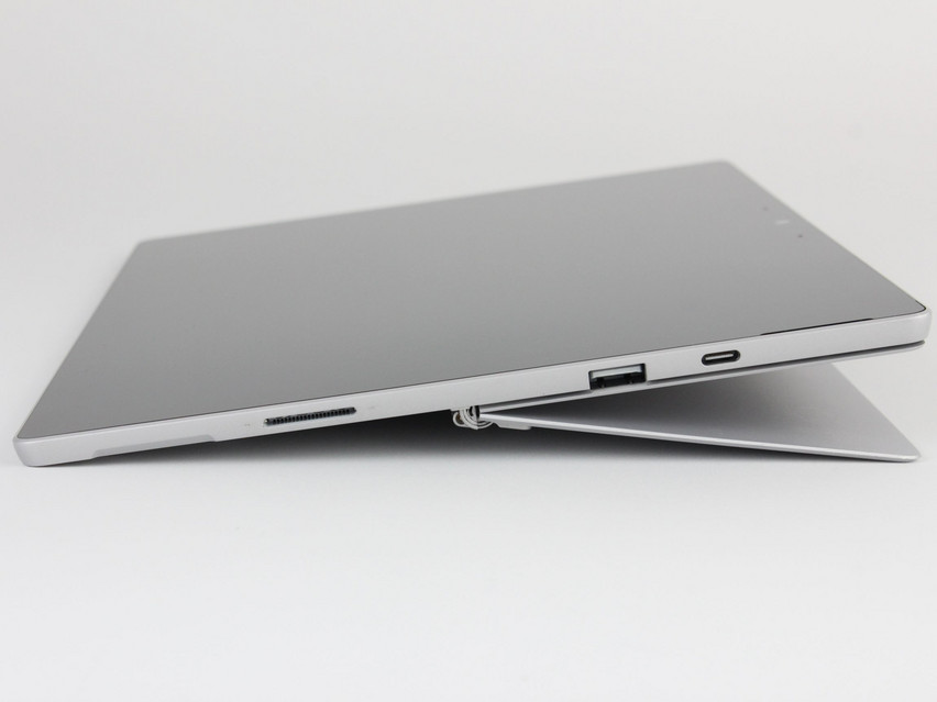 Refurbished Microsoft Surface Pro 7 (1866), i5-1035G4, 8 GB,LPDDR4, 12,3" ins., 2736x1824 px, SSD, 256 GB Produktcode: 16024714 ESA-Tech Bild 9 von 13" title="Microsoft Surface Pro 7 (1866) - 299 €, Produktcode: 16024714 - Bild 9 von 13
