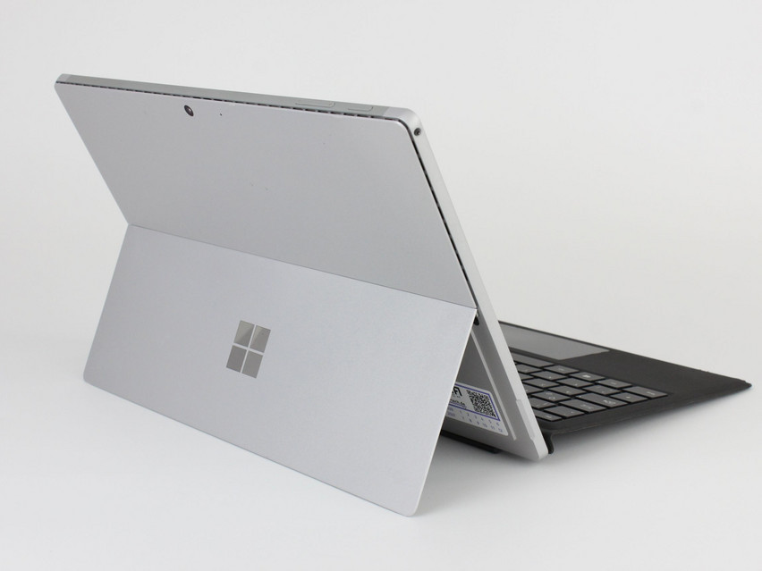 Refurbished Microsoft Surface Pro 7 (1866), i5-1035G4, 8 GB,LPDDR4, 12,3" ins., 2736x1824 px, SSD, 256 GB Produktcode: 16024714 ESA-Tech Bild 6 von 13" title="Microsoft Surface Pro 7 (1866) - 299 €, Produktcode: 16024714 - Bild 6 von 13