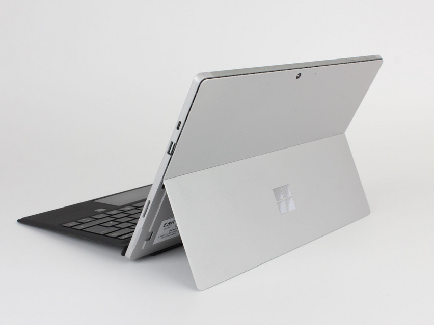 Refurbished Microsoft Surface Pro 7 (1866), i5-1035G4, 8 GB,LPDDR4, 12,3" ins., 2736x1824 px, SSD, 256 GB Produktcode: 16024714 ESA-Tech Bild 7 von 13" title="Microsoft Surface Pro 7 (1866) - 299 €, Produktcode: 16024714 - Bild 7 von 13