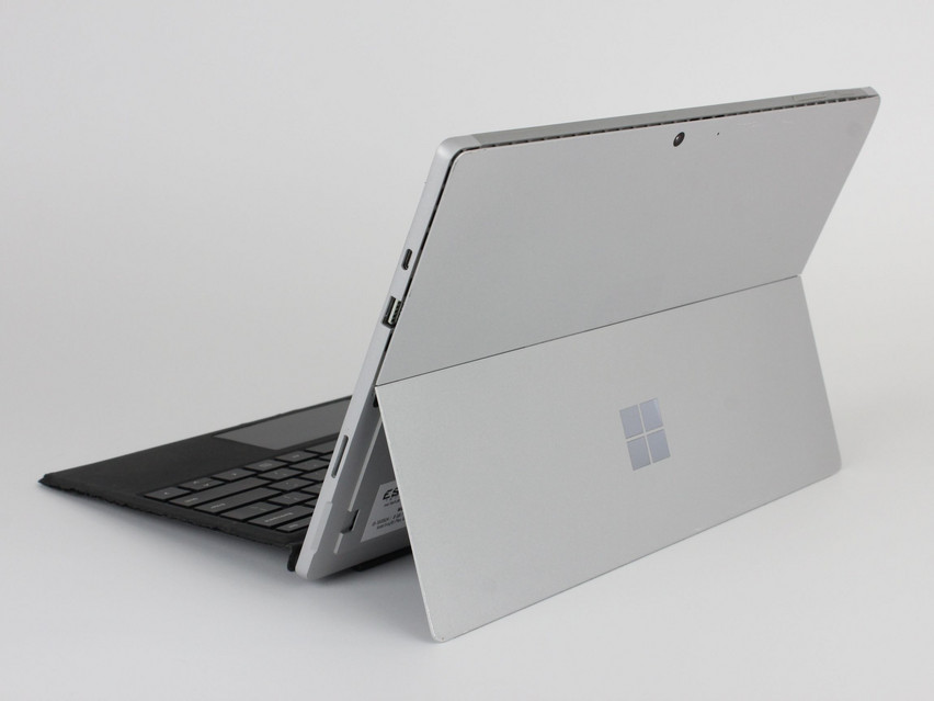 Refurbished Microsoft Surface Pro 7 (1866), i5-1035G4, 8 GB,LPDDR4, 12,3" ins., 2736x1824 px, SSD, 256 GB Produktcode: 16024291 ESA-Tech Bild 9 von 17" title="Microsoft Surface Pro 7 (1866) - 199 €, Produktcode: 16024291 - Bild 9 von 17