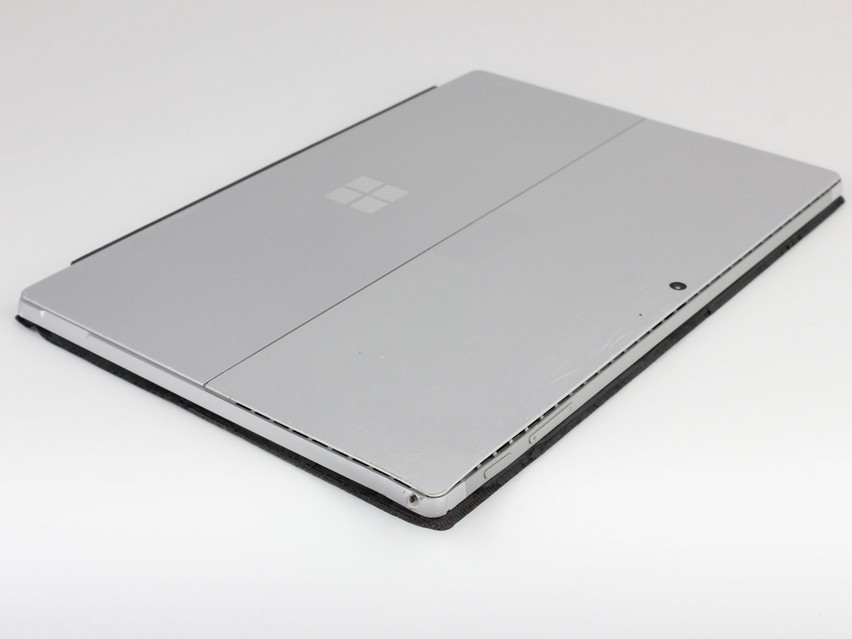 Refurbished Microsoft Surface Pro 7 (1866), i5-1035G4, 8 GB,LPDDR4, 12,3" ins., 2736x1824 px, SSD, 256 GB Produktcode: 16024291 ESA-Tech Bild 14 von 17" title="Microsoft Surface Pro 7 (1866) - 199 €, Produktcode: 16024291 - Bild 14 von 17
