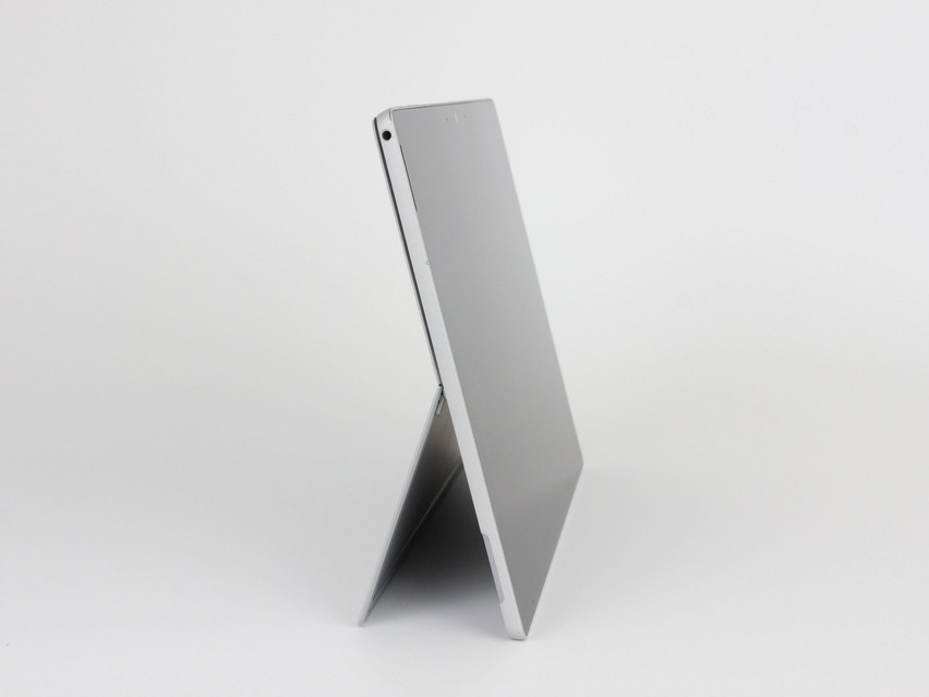 Refurbished Microsoft Surface Pro 7+ (1960), i5-1135G7, 16 GB,LPDDR4, 12,3" ins., 2736x1824 px, SSD, 256 GB Produktcode: 16024716 ESA-Tech Bild 8 von 14" title="Microsoft Surface Pro 7+ (1960) - 349 €, Produktcode: 16024716 - Bild 8 von 14