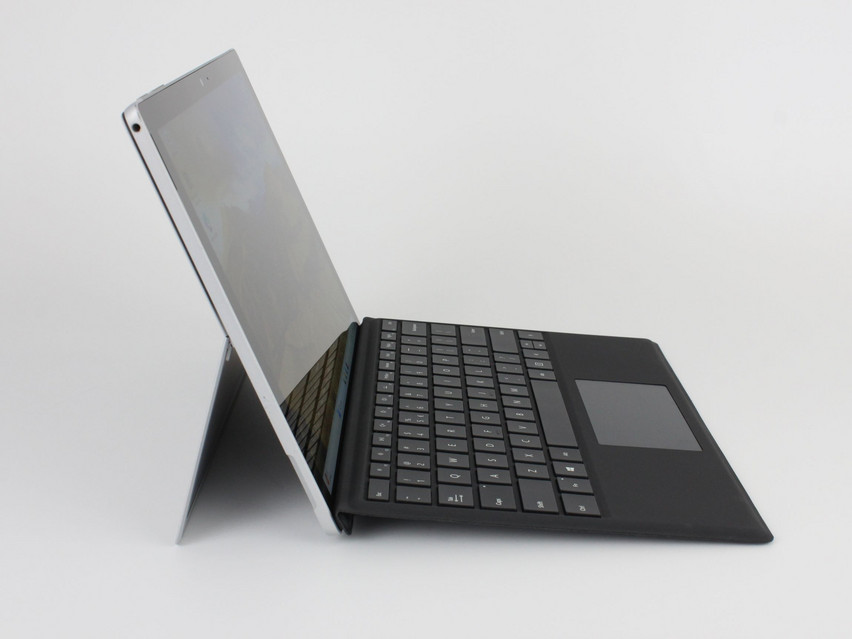 Refurbished Microsoft Surface Pro 5 (1796), i5-7300U, 8 GB,LPDDR3, 12,3" ins., 2736x1824 px, SSD, 256 GB Product code: 16024705 ESA-Tech Image 4 of 13" title="Microsoft Surface Pro 5 (1796) - 189 €, Product code: 16024705 - Image 4 of 13