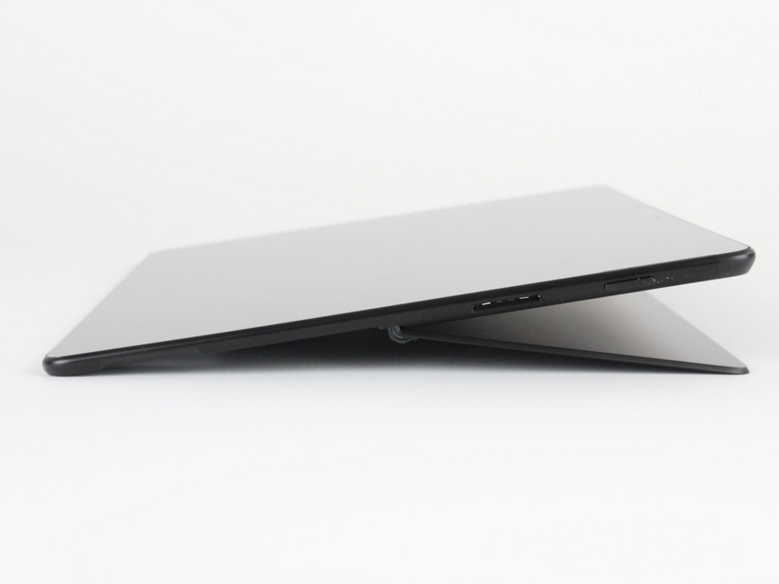 Refurbished Microsoft Surface Pro X SQ2, Microsoft SQ® 2, 16 GB,LPDDR4X, 13,0" ins., 2880x1920 px, SSD, 512 GB Product code: 16024288 ESA-Tech Image 5 of 8" title="Microsoft Surface Pro X SQ2 - 549 €, Product code: 16024288 - Image 5 of 8