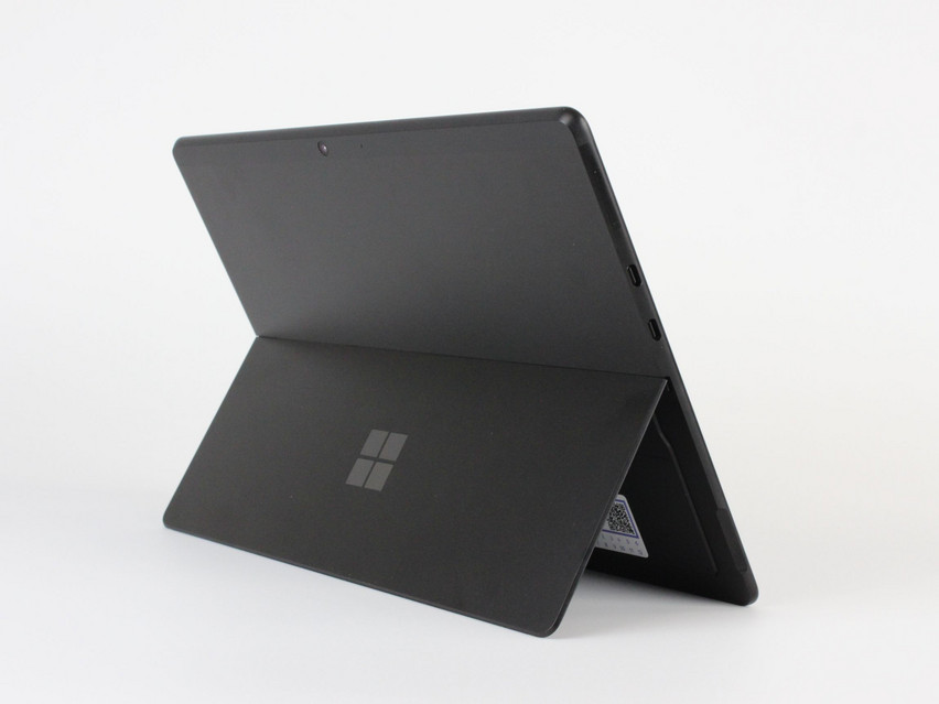Refurbished Microsoft Surface Pro X SQ2, Microsoft SQ® 2, 16 GB,LPDDR4X, 13,0" ins., 2880x1920 px, SSD, 512 GB Produktcode: 16024287 ESA-Tech Bild 3 von 6" title="Microsoft Surface Pro X SQ2 - 299 €, Produktcode: 16024287 - Bild 3 von 6