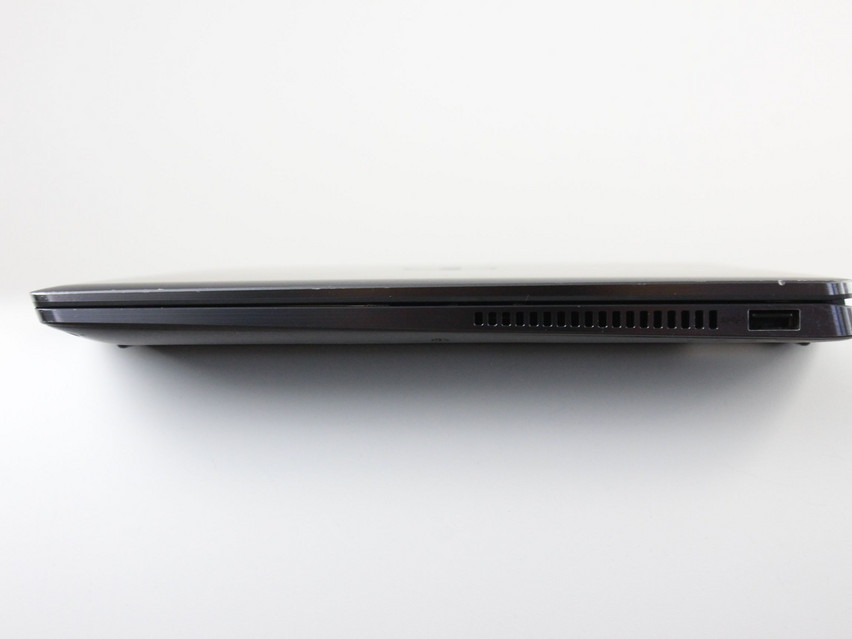 Refurbished Dell Latitude 9430, i7-1265U, 16 GB,LPDDR5, 14,0" ins., 1920x1200 px, SSD, 256 GB Produktcode: 10014680 ESA-Tech Bild 8 von 11" title="Dell Latitude 9430 - 539 €, Produktcode: 10014680 - Bild 8 von 11