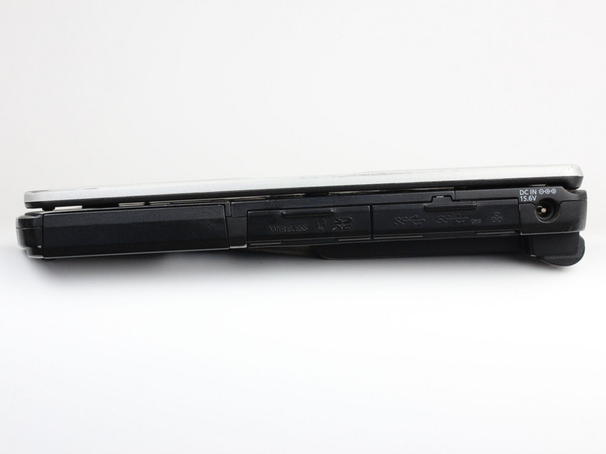 Refurbished Panasonic TOUGHBOOK CF-54 MK3, i5-7300U, 8 GB,DDR4, 14,0" ins., 1920x1080 px, SSD, 256 GB Produktcode: 15014082 ESA-Tech Bild 9 von 12" title="Panasonic TOUGHBOOK CF-54 MK3 - 349 €, Produktcode: 15014082 - Bild 9 von 12