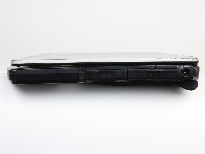 Refurbished Panasonic TOUGHBOOK CF-54 MK3, i5-7300U, 8 GB,DDR4, 14,0" ins., 1920x1080 px, SSD, 256 GB Product code: 15014075 ESA-Tech Image 7 of 15" title="Panasonic TOUGHBOOK CF-54 MK3 - 249 €, Product code: 15014075 - Image 7 of 15