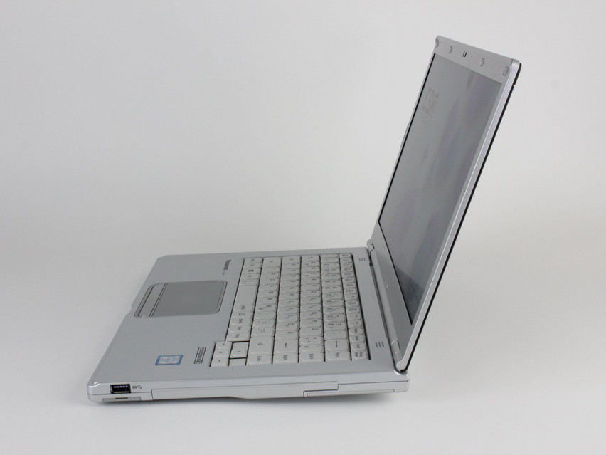 Refurbished Panasonic TOUGHBOOK CF-LX6 MK3, i5-7300U, 8 GB,LPDDR3, 14,0" ins., 1920x1080 px, SSD, 256 GB Product code: 15014763 ESA-Tech Image 4 of 9" title="Panasonic TOUGHBOOK CF-LX6 MK3 - 215 €, Product code: 15014763 - Image 4 of 9