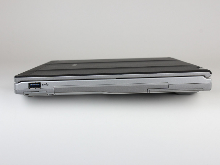 Refurbished Panasonic TOUGHBOOK CF-LX6 MK3, i5-7300U, 8 GB,LPDDR3, 14,0" ins., 1920x1080 px, SSD, 256 GB Product code: 15014763 ESA-Tech Image 9 of 9" title="Panasonic TOUGHBOOK CF-LX6 MK3 - 215 €, Product code: 15014763 - Image 9 of 9