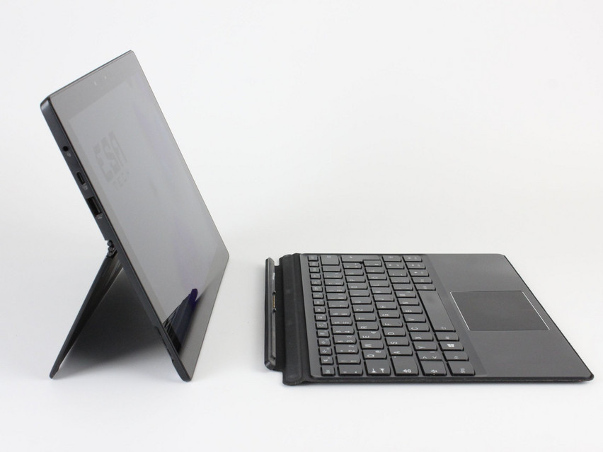 Refurbished Lenovo Miix 720-12IKB, i7-7500U, 8 GB,DDR4, 12,0" ins., 2880x1920 px, SSD, 256 GB Produktcode: 13024298 ESA-Tech Bild 3 von 10" title="Lenovo Miix 720-12IKB - 199 €, Produktcode: 13024298 - Bild 3 von 10