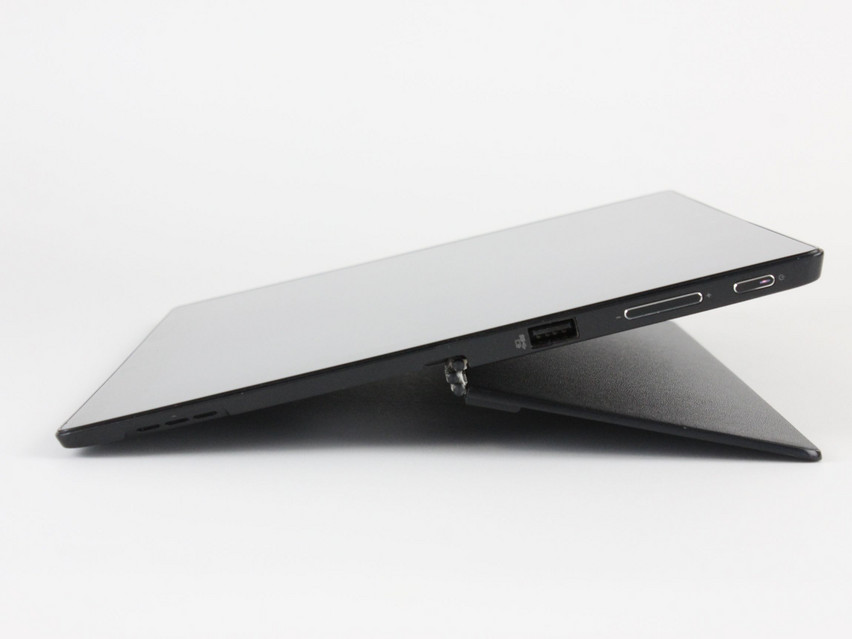 Refurbished Lenovo Miix 720-12IKB, i7-7500U, 8 GB,DDR4, 12,0" ins., 2880x1920 px, SSD, 256 GB Produktcode: 13024298 ESA-Tech Bild 8 von 10" title="Lenovo Miix 720-12IKB - 199 €, Produktcode: 13024298 - Bild 8 von 10