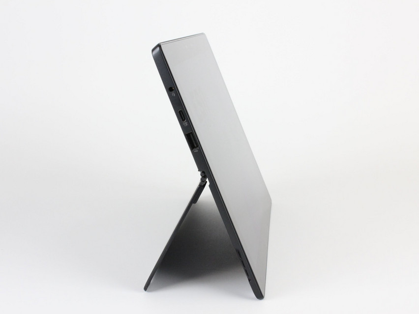 Refurbished Lenovo Miix 720-12IKB, i7-7500U, 8 GB,DDR4, 12,0" ins., 2880x1920 px, SSD, 256 GB Produktcode: 13024298 ESA-Tech Bild 7 von 10" title="Lenovo Miix 720-12IKB - 199 €, Produktcode: 13024298 - Bild 7 von 10