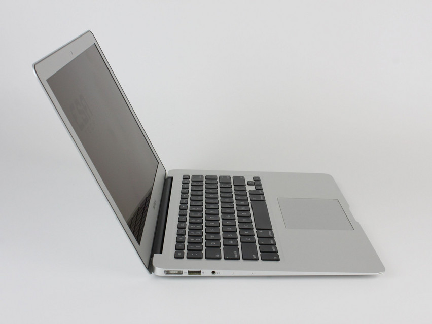 Refurbished Apple MacBook Air 6,2 A1466 (2014), i5-4260U, 4 GB,DDR3, 13,3" ins., 1440x900 px, SSD, 256 GB Product code: 12014142 ESA-Tech Image 4 of 8" title="Apple MacBook Air 6,2 A1466 (2014) - 119 €, Product code: 12014142 - Image 4 of 8