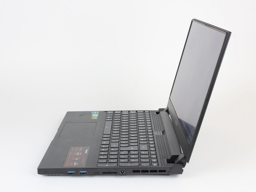 Refurbished AORUS 15P XD, i7-11800H, 64 GB,DDR4, 15,6" ins., 1920x1080 px, SSD, 1 TB Produktcode: 39014775 ESA-Tech Bild 4 von 11" title="AORUS 15P XD - 699 €, Produktcode: 39014775 - Bild 4 von 11