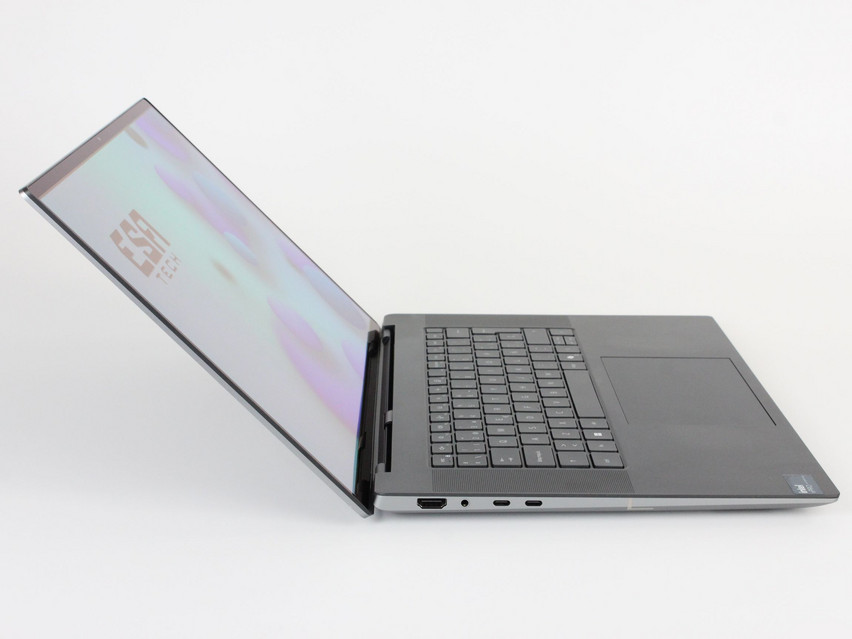 Refurbished Dell Precision 5690, 7 165H, 32 GB,LPDDR5X, 16,0" ins., 3840x2400 px, SSD, 512 GB Product code: 10014784 ESA-Tech Image 3 of 8" title="Dell Precision 5690 - 989 €, Product code: 10014784 - Image 3 of 8