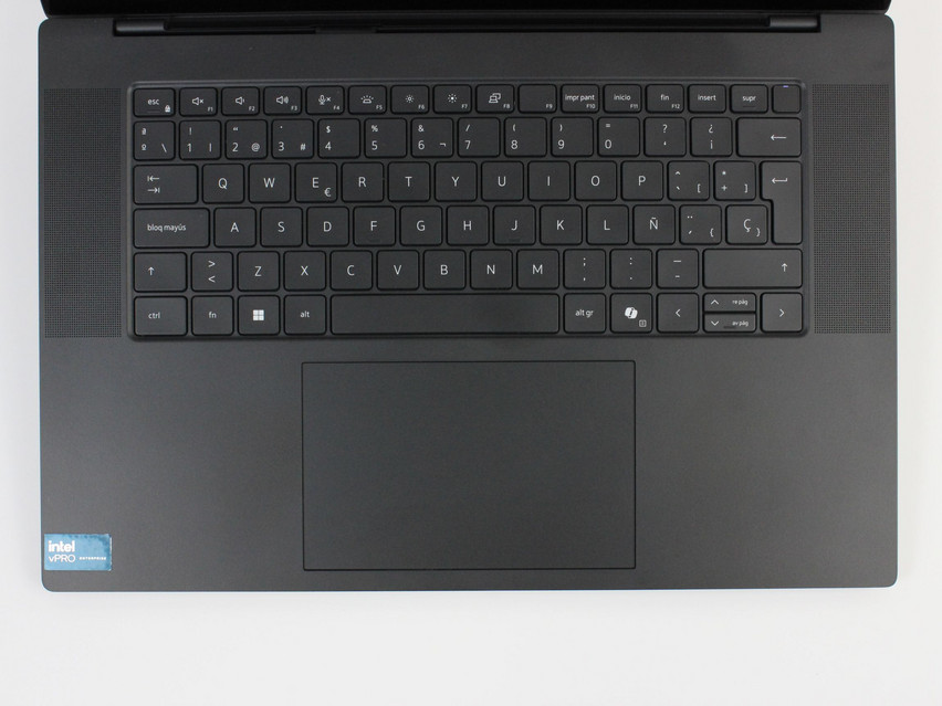 Refurbished Dell Precision 5690, 7 165H, 32 GB,LPDDR5X, 16,0" ins., 3840x2400 px, SSD, 512 GB Product code: 10014784 ESA-Tech Image 2 of 8" title="Dell Precision 5690 - 989 €, Product code: 10014784 - Image 2 of 8