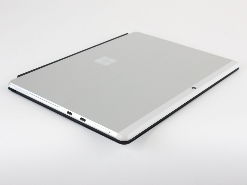Refurbished Microsoft Surface Pro X SQ2, 2, 16 GB,LPDDR4X, 13,0" ins., 2880x1920 px, SSD, 256 GB Produktcode: 16025139 ESA-Tech Bild 9 von 11" title="Microsoft Surface Pro X SQ2 - 499 €, Produktcode: 16025139 - Bild 9 von 11