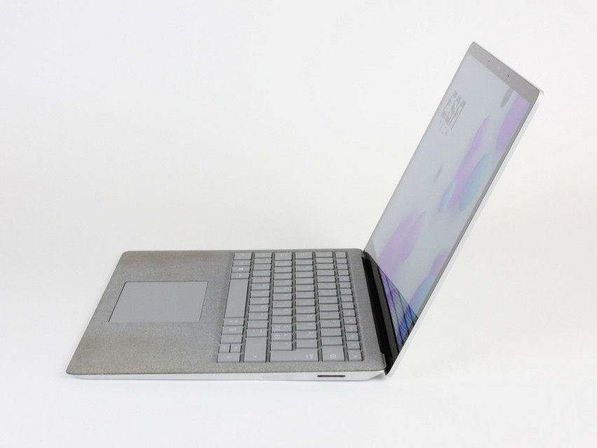 Refurbished Microsoft Surface Laptop 1 (Modell 1769), i5-7300U, 8 GB,LPDDR3, 13,5" ins., 2256x1504 px, SSD, 256 GB Produktcode: 16015045 ESA-Tech Bild 4 von 7" title="Microsoft Surface Laptop 1 (Modell 1769) - 179 €, Produktcode: 16015045 - Bild 4 von 7