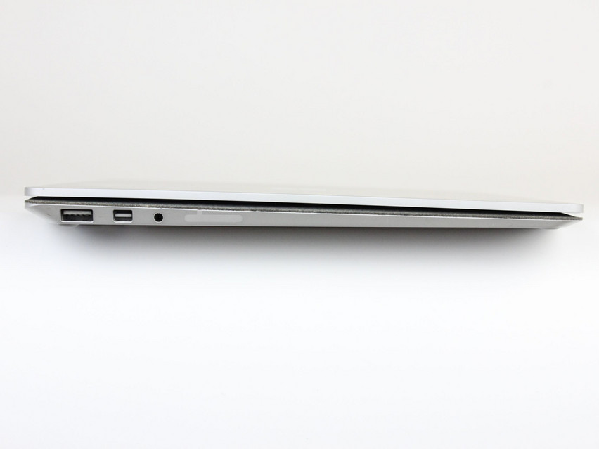 Refurbished Microsoft Surface Laptop 1 (Modell 1769), i5-7300U, 8 GB,LPDDR3, 13,5" ins., 2256x1504 px, SSD, 256 GB Produktcode: 16015045 ESA-Tech Bild 6 von 7" title="Microsoft Surface Laptop 1 (Modell 1769) - 179 €, Produktcode: 16015045 - Bild 6 von 7