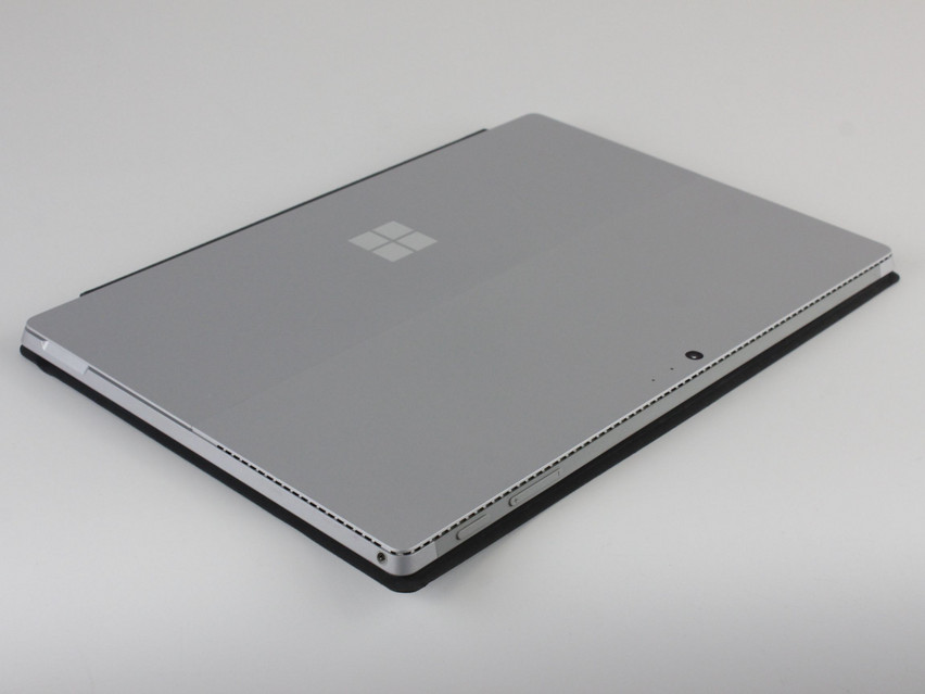 Refurbished Microsoft Surface Pro 4 (1724), i5-6300U, 8 GB,LPDDR3, 12,3" ins., 2736x1824 px, SSD, 256 GB Product code: 16024875 ESA-Tech Image 11 of 12" title="Microsoft Surface Pro 4 (1724) - 139 €, Product code: 16024875 - Image 11 of 12