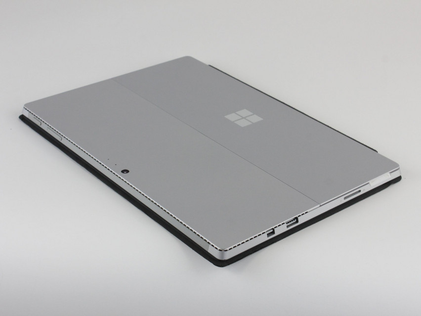 Refurbished Microsoft Surface Pro 4 (1724), i5-6300U, 8 GB,LPDDR3, 12,3" ins., 2736x1824 px, SSD, 256 GB Produktcode: 16024883 ESA-Tech Bild 11 von 11" title="Microsoft Surface Pro 4 (1724) - 149 €, Produktcode: 16024883 - Bild 11 von 11