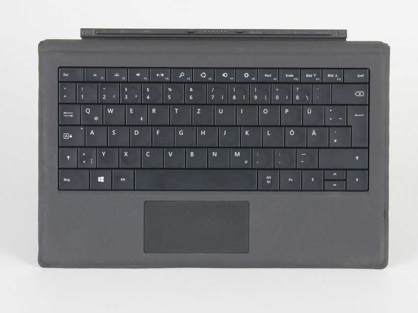 Refurbished Microsoft Surface Pro 4 (1724), i5-6300U, 8 GB,LPDDR3, 12,3" ins., 2736x1824 px, SSD, 256 GB Produktcode: 16024877 ESA-Tech Bild 2 von 9" title="Microsoft Surface Pro 4 (1724) - 179 €, Produktcode: 16024877 - Bild 2 von 9