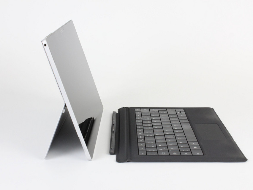 Refurbished Microsoft Surface Pro 4 (1724), i5-6300U, 8 GB,LPDDR3, 12,3" ins., 2736x1824 px, SSD, 256 GB Produktcode: 16024881 ESA-Tech Bild 3 von 9" title="Microsoft Surface Pro 4 (1724) - 179 €, Produktcode: 16024881 - Bild 3 von 9