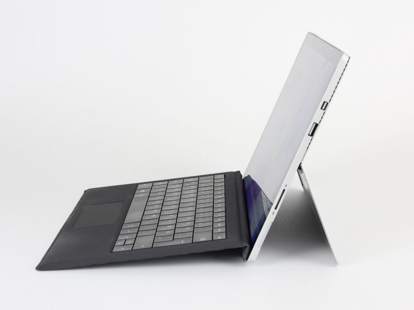 Refurbished Microsoft Surface Pro 4 (1724), i5-6300U, 8 GB,LPDDR3, 12,3" ins., 2736x1824 px, SSD, 256 GB Produktcode: 16024881 ESA-Tech Bild 4 von 9" title="Microsoft Surface Pro 4 (1724) - 179 €, Produktcode: 16024881 - Bild 4 von 9