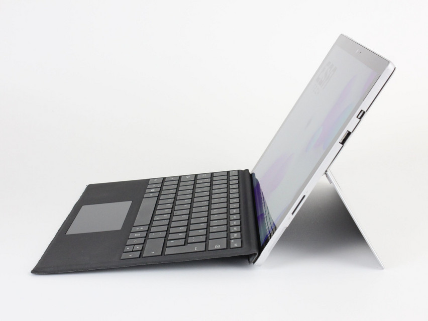 Refurbished Microsoft Surface Pro 5 (1807), i5-7300U, 8 GB,LPDDR3, 12,3" ins., 2736x1824 px, SSD, 256 GB Product code: 16024866 ESA-Tech Image 4 of 9" title="Microsoft Surface Pro 5 (1807) - 199 €, Product code: 16024866 - Image 4 of 9