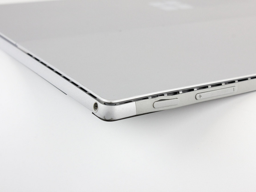 Refurbished Microsoft Surface Pro 5 (1796), i5-7300U, 4 GB,LPDDR3, 12,3" ins., 2736x1824 px, SSD, 128 GB Produktcode: 16024871 ESA-Tech Bild 9 von 12" title="Microsoft Surface Pro 5 (1796) - 109 €, Produktcode: 16024871 - Bild 9 von 12