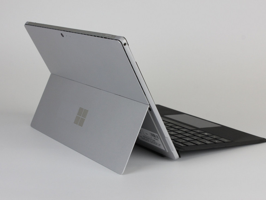 Refurbished Microsoft Surface Pro 5 (1796), i5-7300U, 4 GB,LPDDR3, 12,3" ins., 2736x1824 px, SSD, 128 GB Produktcode: 16024871 ESA-Tech Bild 6 von 12" title="Microsoft Surface Pro 5 (1796) - 109 €, Produktcode: 16024871 - Bild 6 von 12