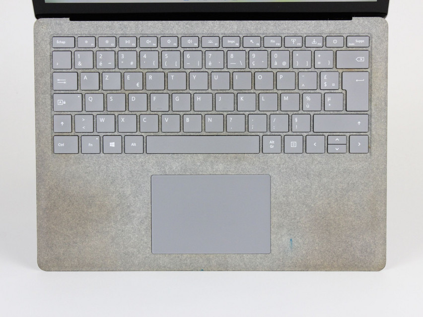 Refurbished Microsoft Surface Laptop 1 (Modell 1769), i5-7300U, 8 GB,LPDDR3, 13,5" ins., 2256x1504 px, SSD, 256 GB Produktcode: 16015047 ESA-Tech Bild 2 von 7" title="Microsoft Surface Laptop 1 (Modell 1769) - 125 €, Produktcode: 16015047 - Bild 2 von 7