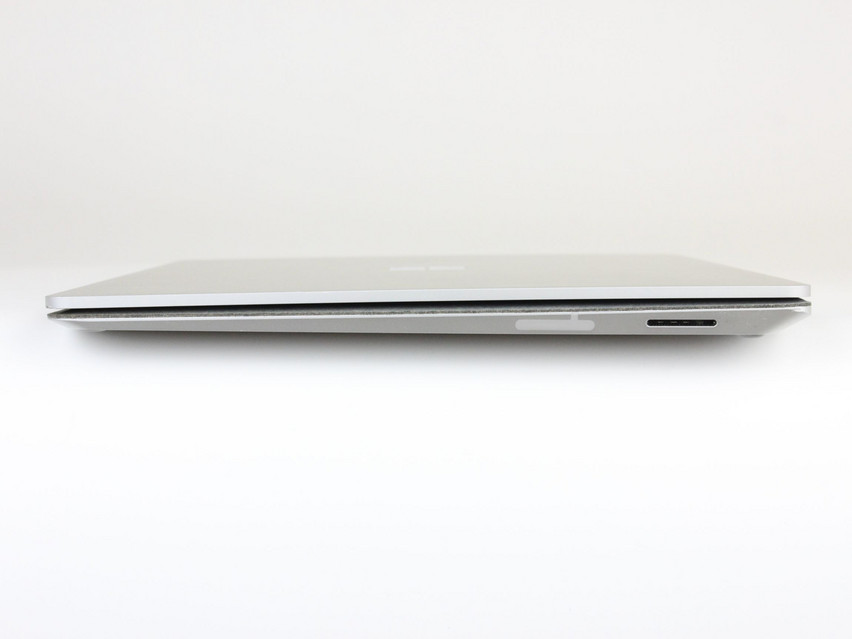 Refurbished Microsoft Surface Laptop 2 (Modell 1769), i5-8350U, 8 GB,LPDDR3, 13,5" ins., 2256x1504 px, SSD, 256 GB Produktcode: 16015051 ESA-Tech Bild 7 von 7" title="Microsoft Surface Laptop 2 (Modell 1769) - 229 €, Produktcode: 16015051 - Bild 7 von 7