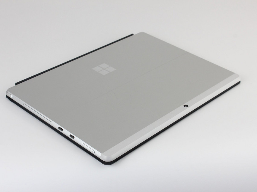 Refurbished Microsoft Surface Pro X SQ2, 2, 16 GB,LPDDR4X, 13,0" ins., 2880x1920 px, SSD, 256 GB Produktcode: 16025138 ESA-Tech Bild 9 von 12" title="Microsoft Surface Pro X SQ2 - 499 €, Produktcode: 16025138 - Bild 9 von 12