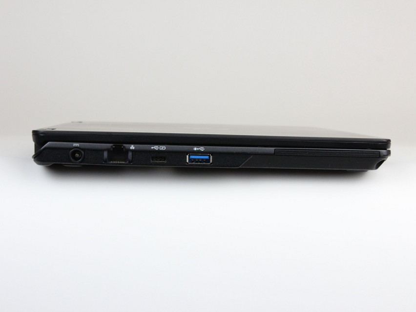 Refurbished Fujitsu LIFEBOOK P728, i5-8250U, 8 GB,DDR4, 12,5" ins., 1920x1080 px, SSD, 256 GB Produktcode: 14015133 ESA-Tech Bild 6 von 8" title="Fujitsu LIFEBOOK P728 - 229 €, Produktcode: 14015133 - Bild 6 von 8