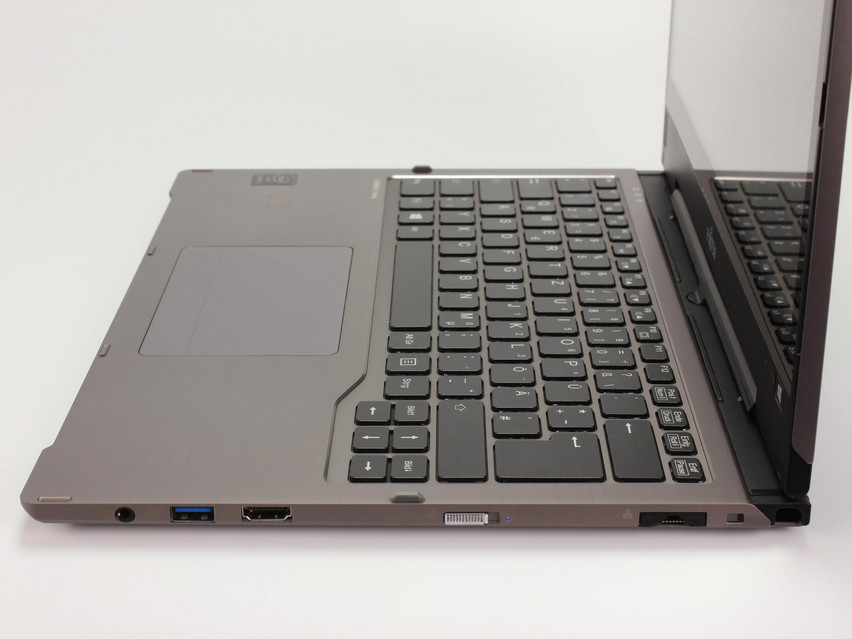 Refurbished Fujitsu LIFEBOOK T935, i5-5200U, 8 GB, DDR3, SSD, 256 GB Produktcode: 140194 ESA TECH Bild 12 von 28