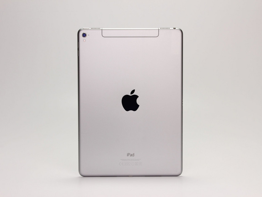 Refurbished Apple iPad Pro 9.7 (A1674) Wi-Fi + Cellular (2016), APL1021, 2 GB, LPDDR4, SSD, 256 GB Product code: 1202227 ESA TECH Image 3 of 12